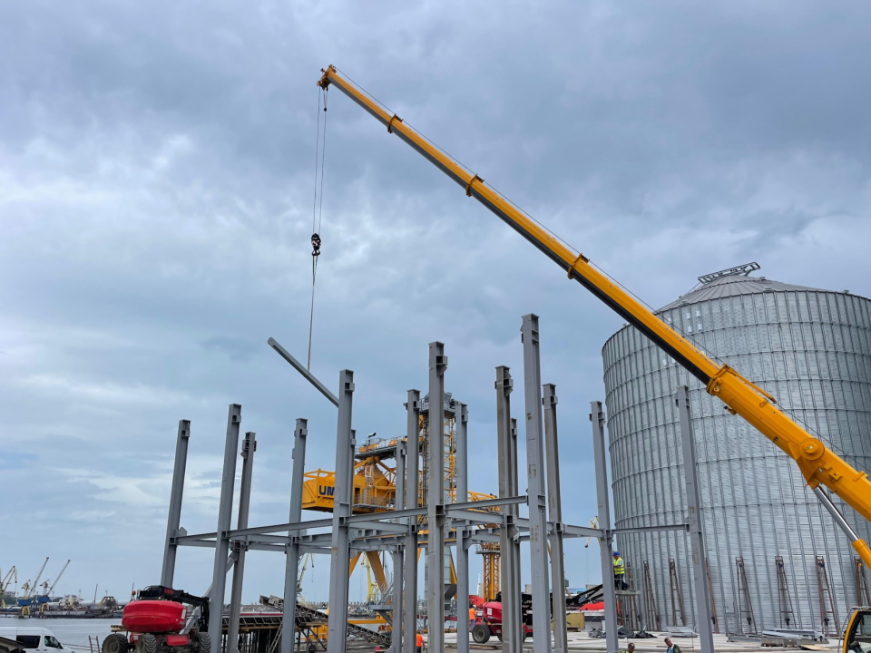 structuri metalice